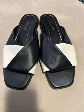 Vionic Miramar Slide Sandals Mules Black White Leather Comfort Womens 10 EUC